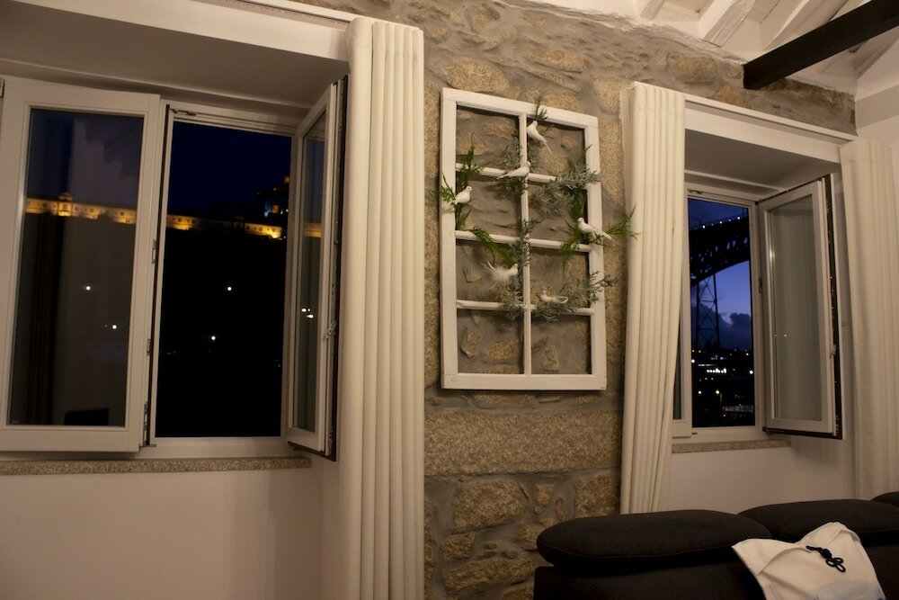 Фото Red House by the River