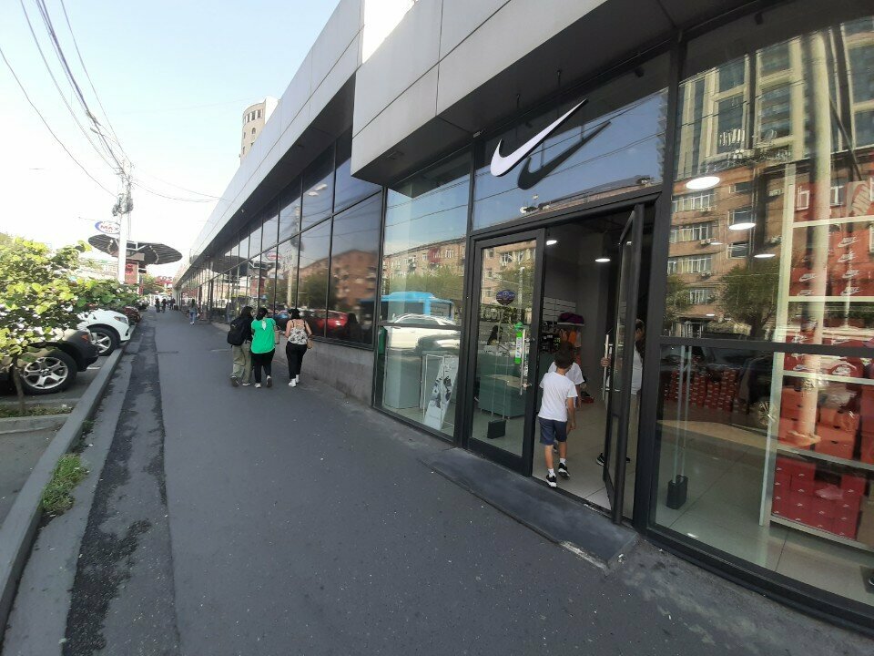 Sports store Nike, Yerevan, photo