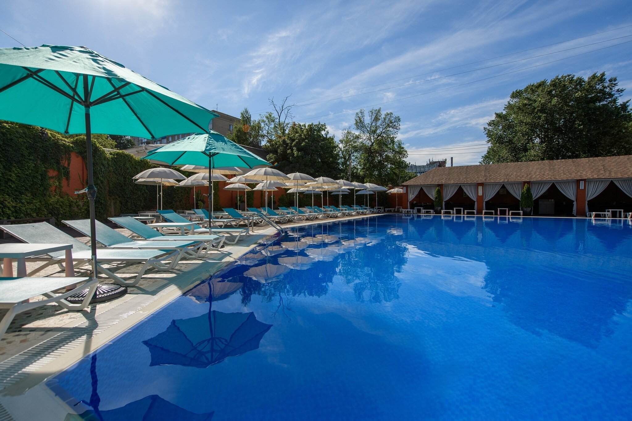 Фото Шери Холл