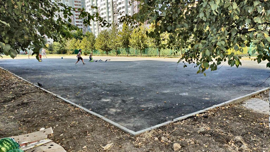 Playground Playground, Lobnja, photo
