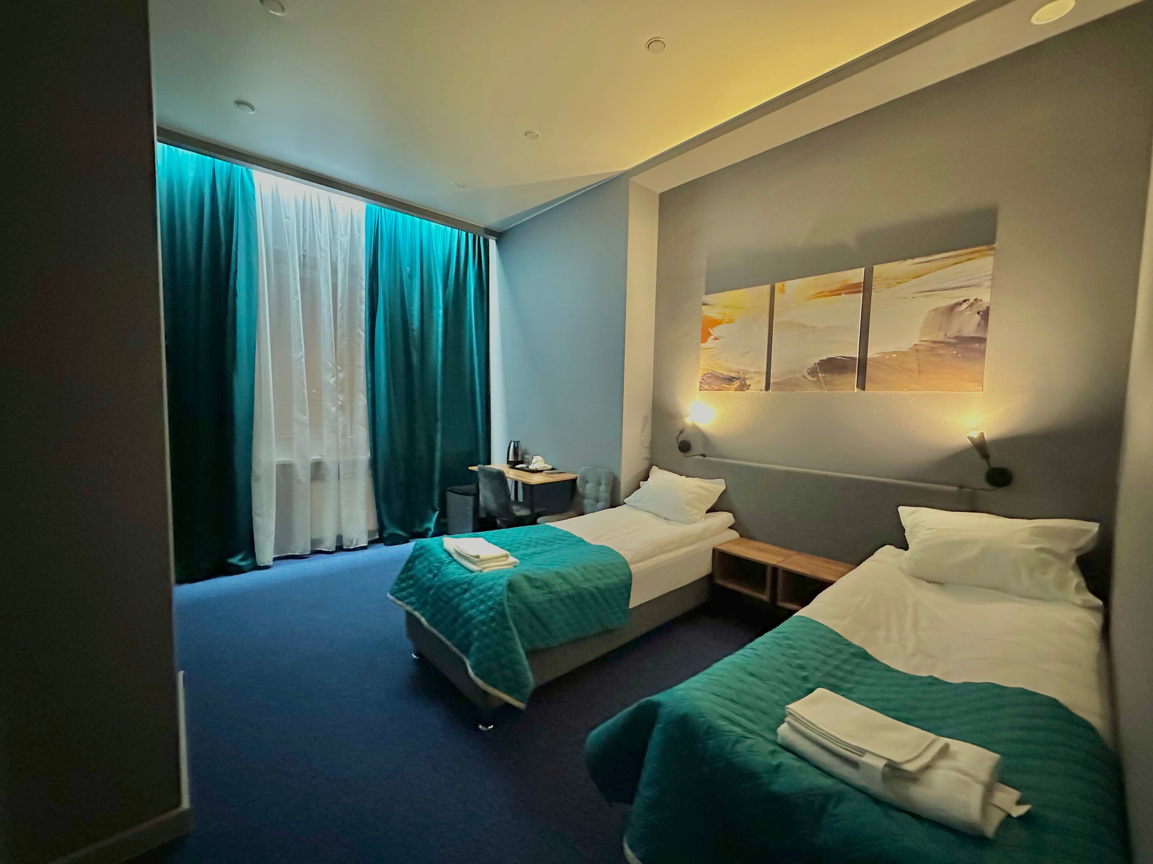 Фото отеля 2