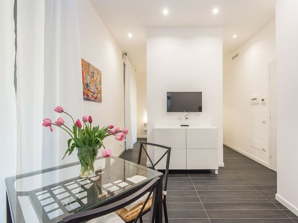 Фото Vatican Luxury Suites