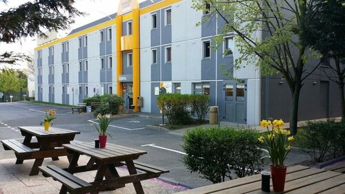 Гостиница Premiere Classe Montreuil в Монтрее