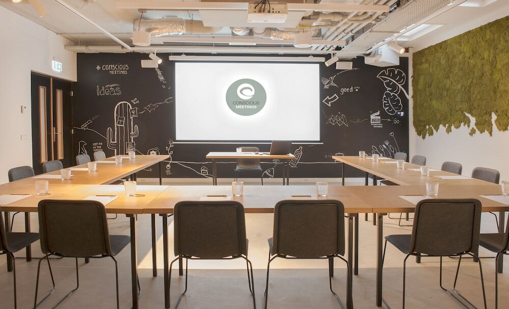 Фото Conscious Hotel The Tire Station