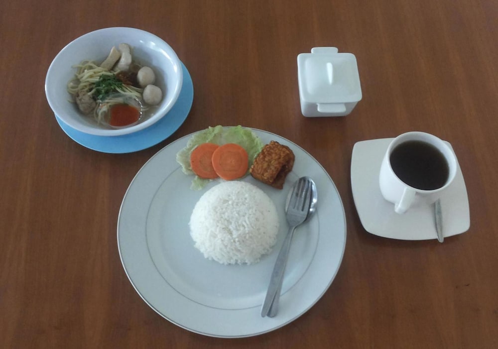 Фото Hotel Mandari