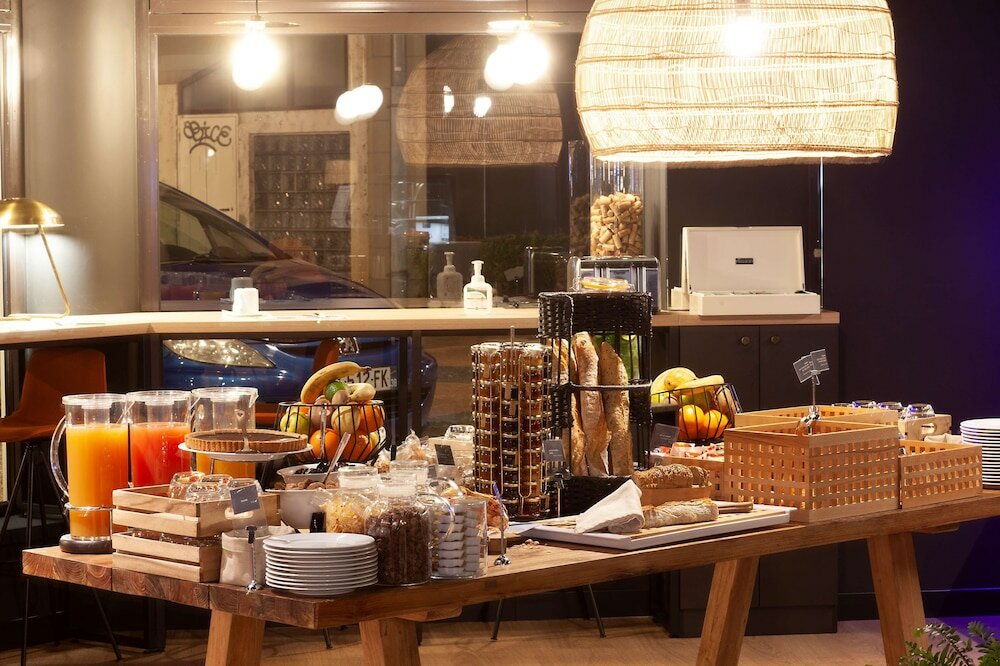 Фото Radisson Hotel Clermont-Ferrand