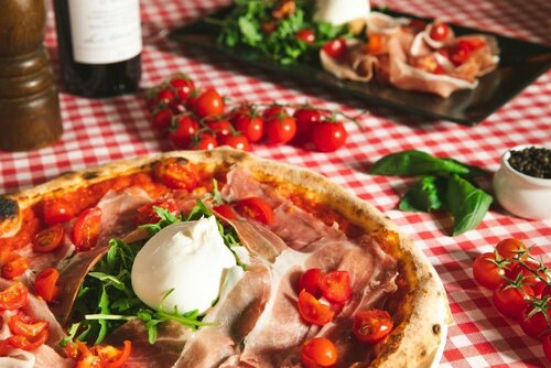 Внешний вид отеля Hotel De La Paix в Лугано, фото 5