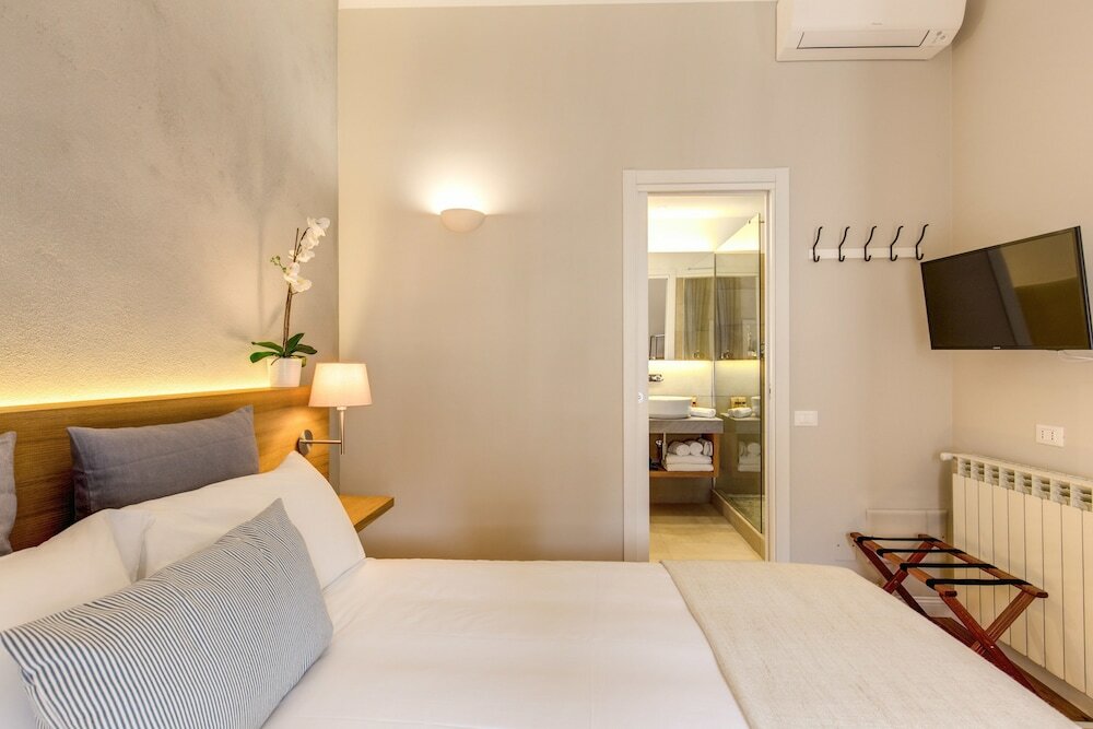 Фото The Spanish Suite Campo de Fiori