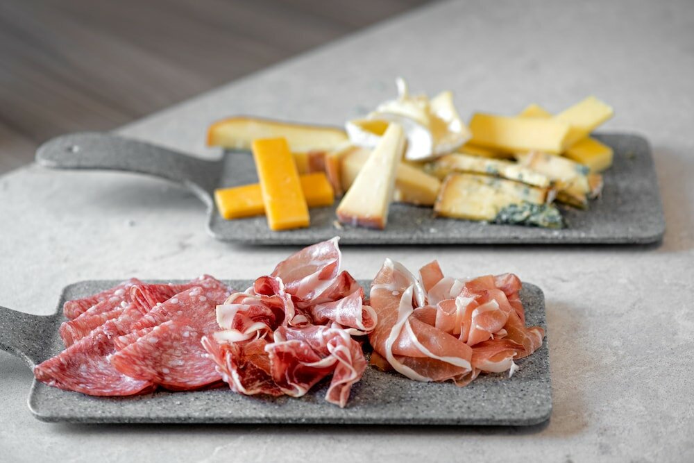 Фото Ac Hotel by Marriott Manchester City Centre