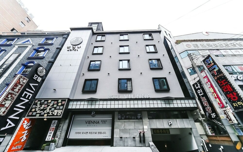 Фото Changwon Palyongdong Vienna