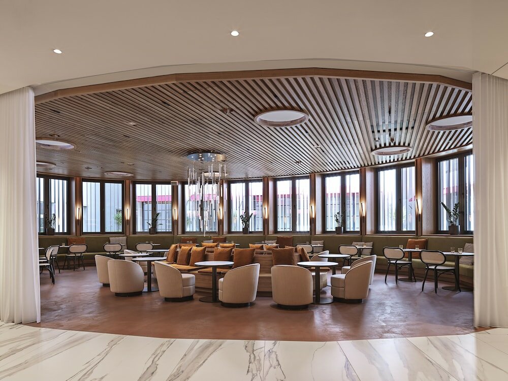 Фото Отель The Julius Prague