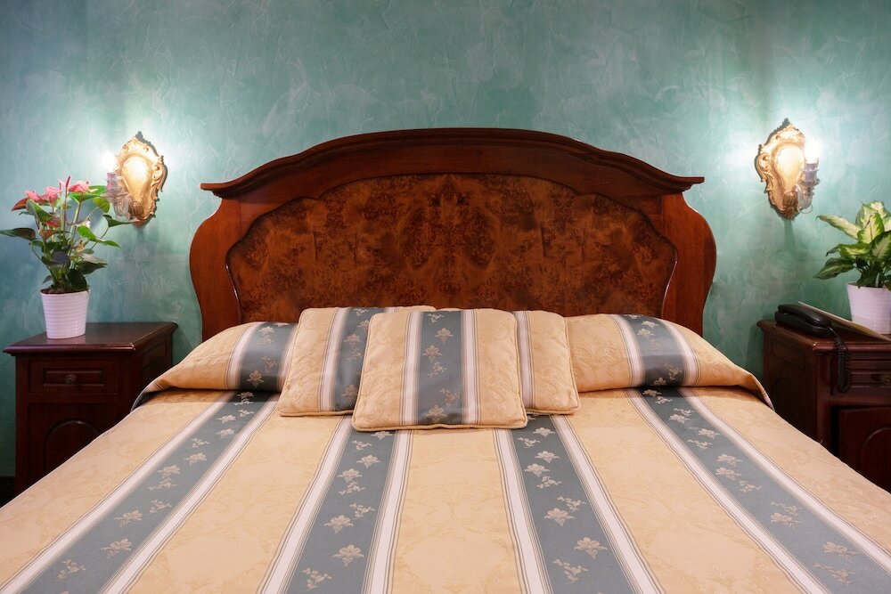 Фото Hotel Marconi