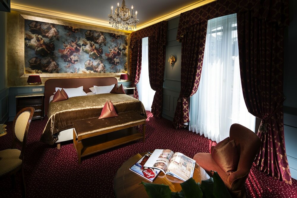 Фото Bristol Hotel Salzburg