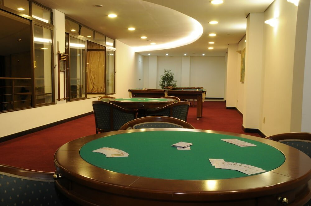 Фото Shelton Hotel