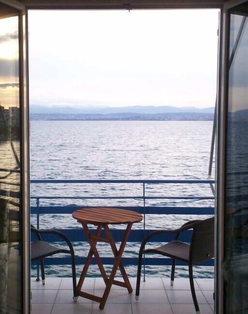 Фото Hotel Lefkadi