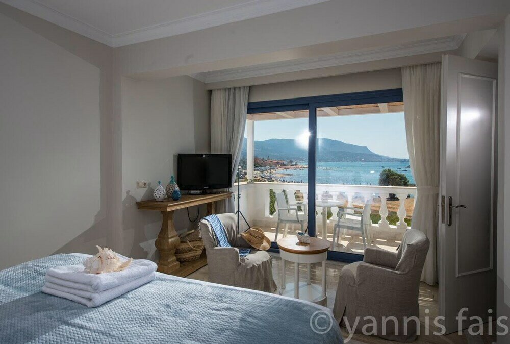 Фото Pyrgos Blue