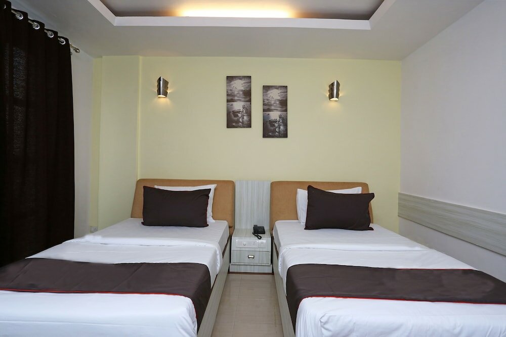 Фото Collection O 186 Hotel Triple C