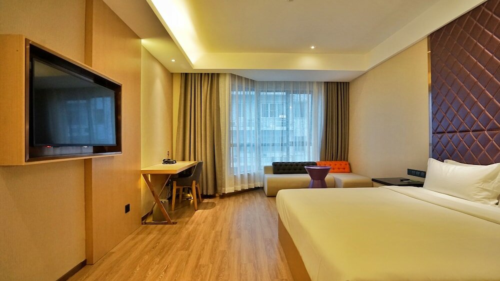 Фото Ibis Styles Hz Chaowang Rd