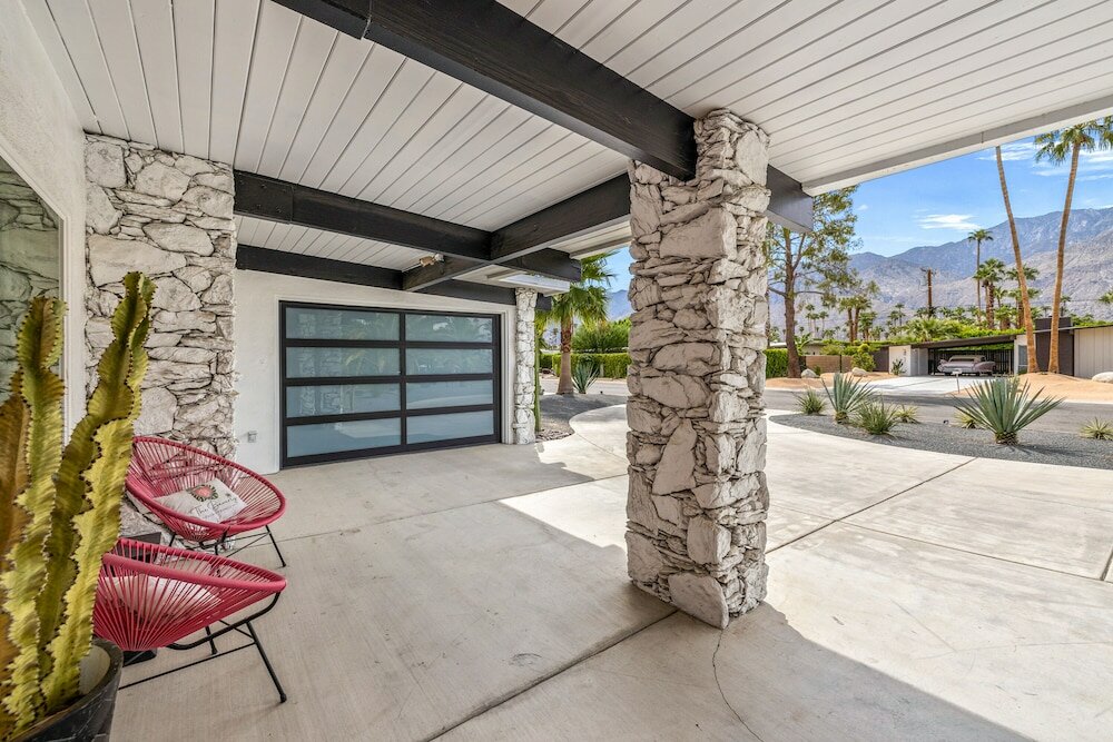 Фото The Beverly