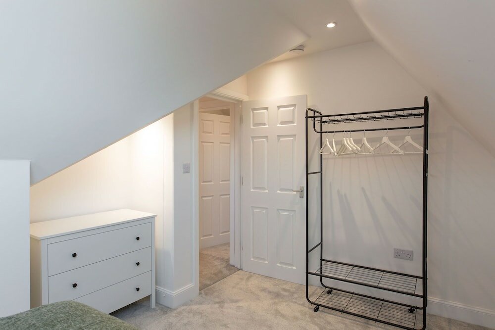 Фото Central Flats in Cardiff with Parking