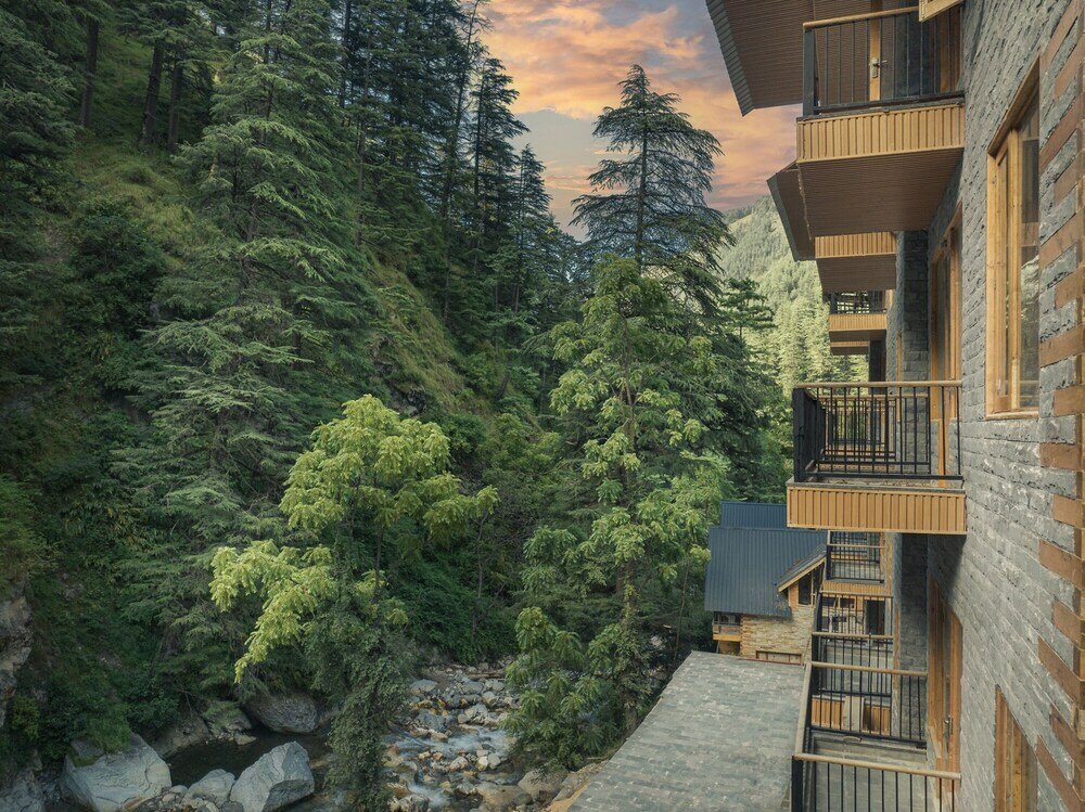 Фото Bradhi - Echor Riverside Resort Jibhi