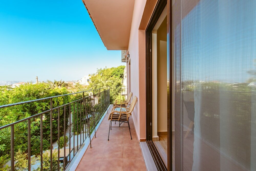 Фото Krinis houses next the old harbour