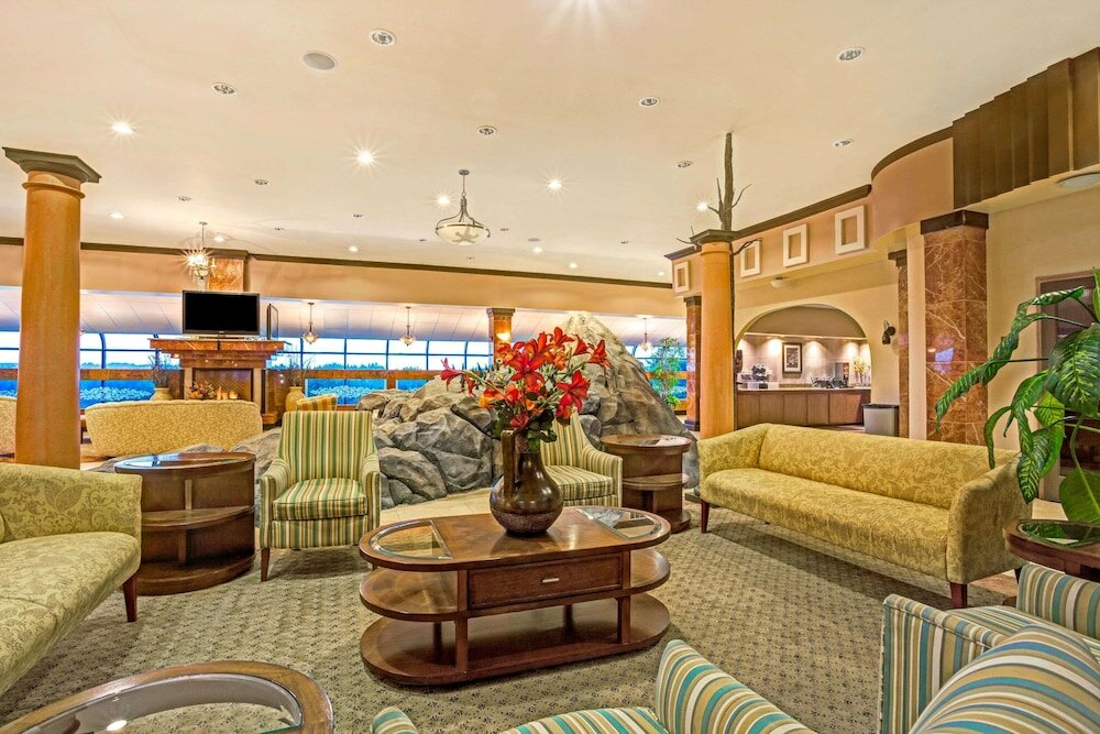 Фото Baymont by Wyndham Bremerton Wa