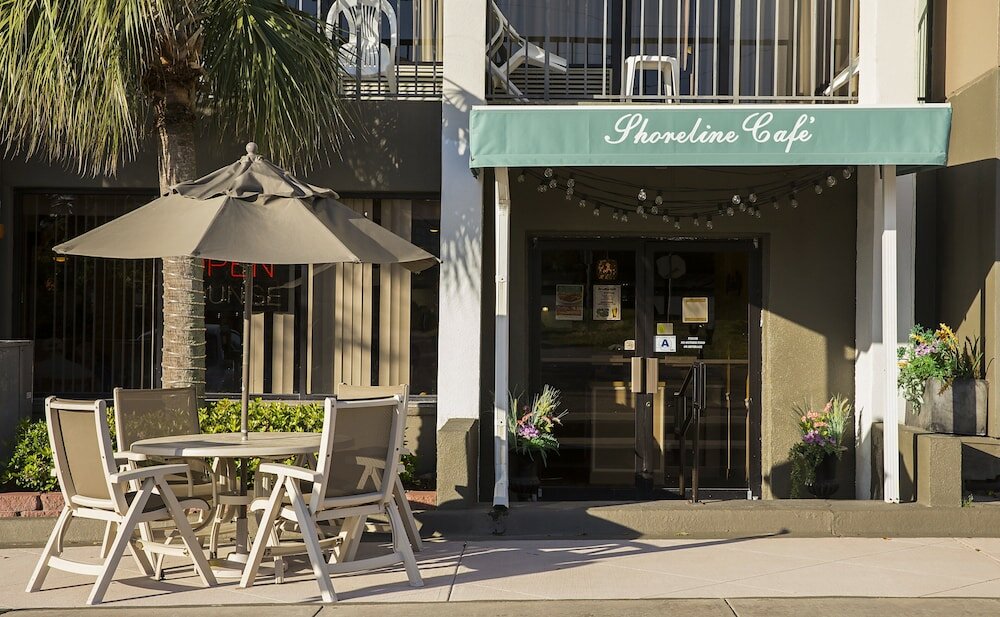 Фото Grande Shores Ocean Resort