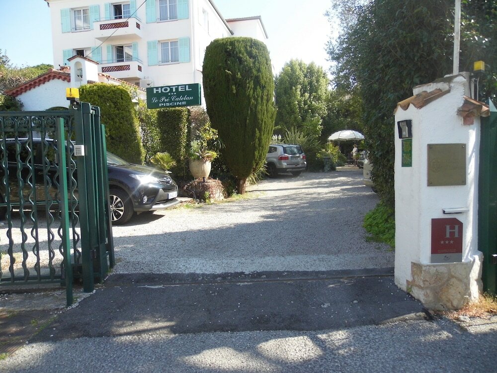 Фото Hôtel Le Pré Catelan