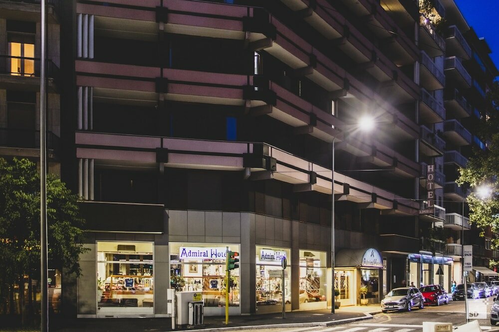 Фото Admiral Hotel