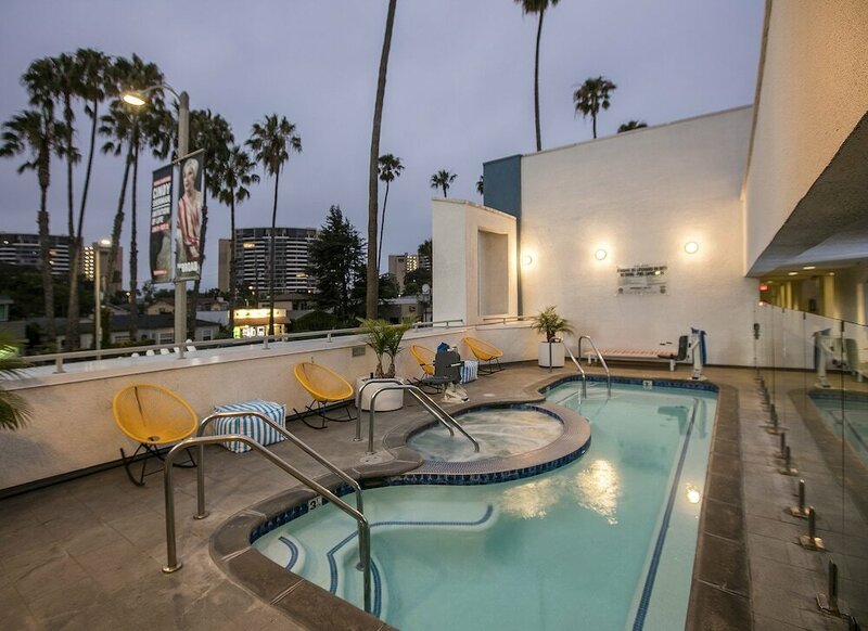 Гостиница The Kinney - Venice Beach в Лос-Анджелесе