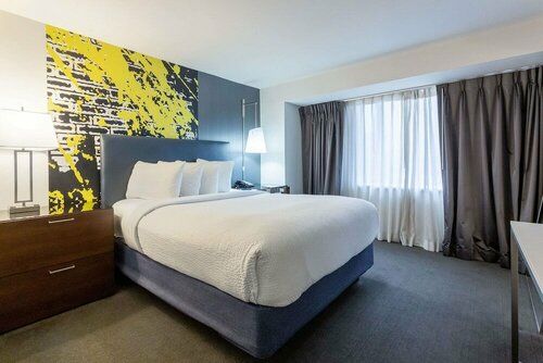 Гостиница Comfort Inn & Suites Baltimore Inner Harbor в Балтиморе