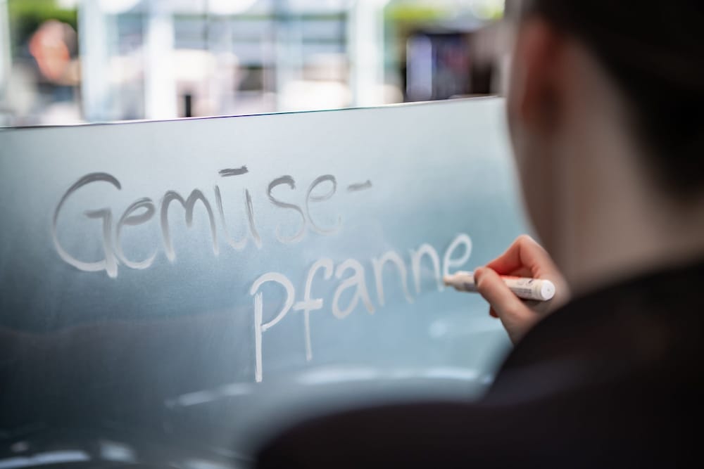 Фото Courtyard by Marriott Linz