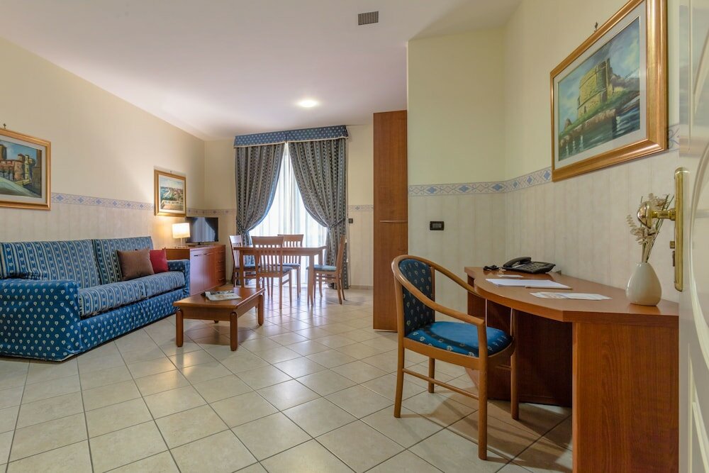 Фото Hotel Traiano