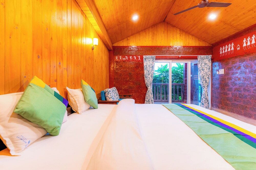 Фото Treebo Trend Rock Valley