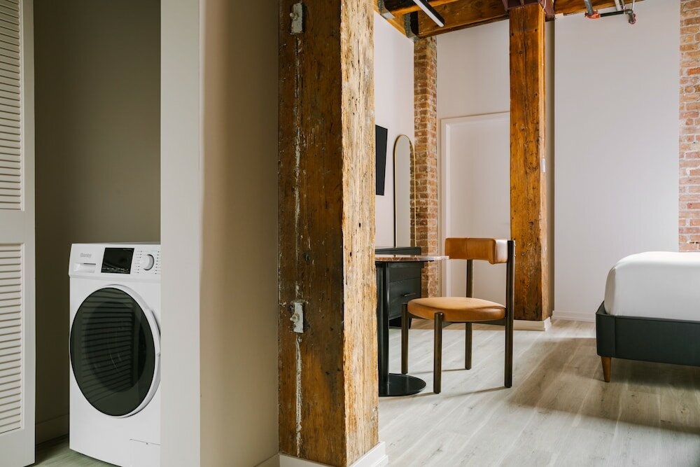 Фото Sonder The Burnham