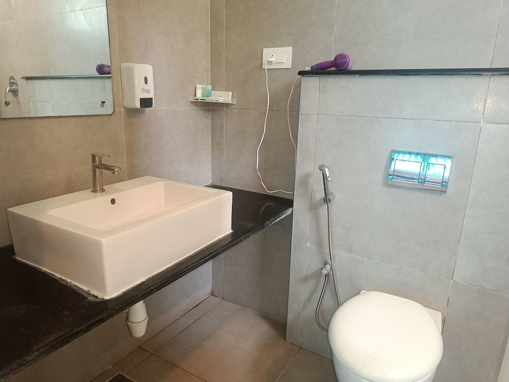 Фото Laksh Grand Resort