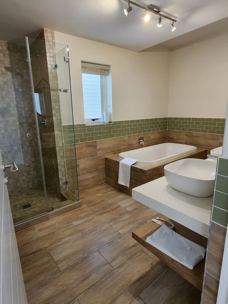 Фото Boulders Blue Bed and Breakfast