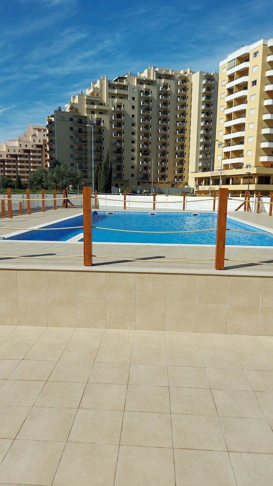 Фото The Roof Elite