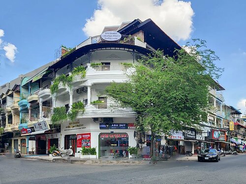 Гостиница Sun Chakra Boutique Hotel в Пномпене