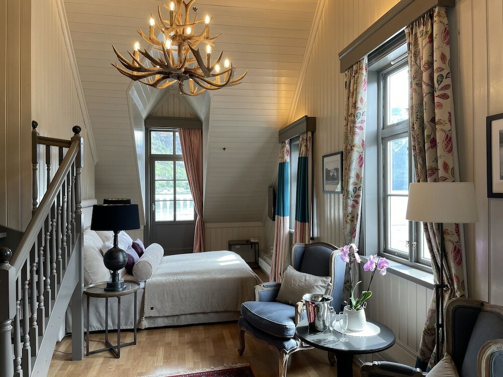 Фото Hofslund Fjord Hotel