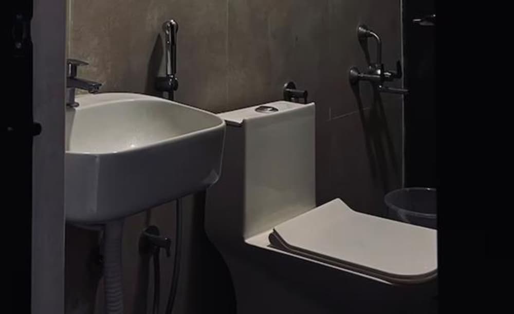 Фото Fabhotel Sea Queen Residency