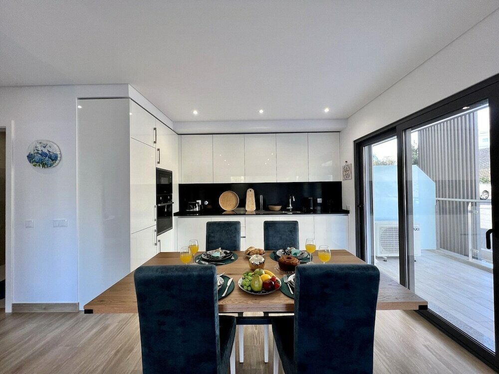 Фото Praia Da Rocha Twins 2 With Pool