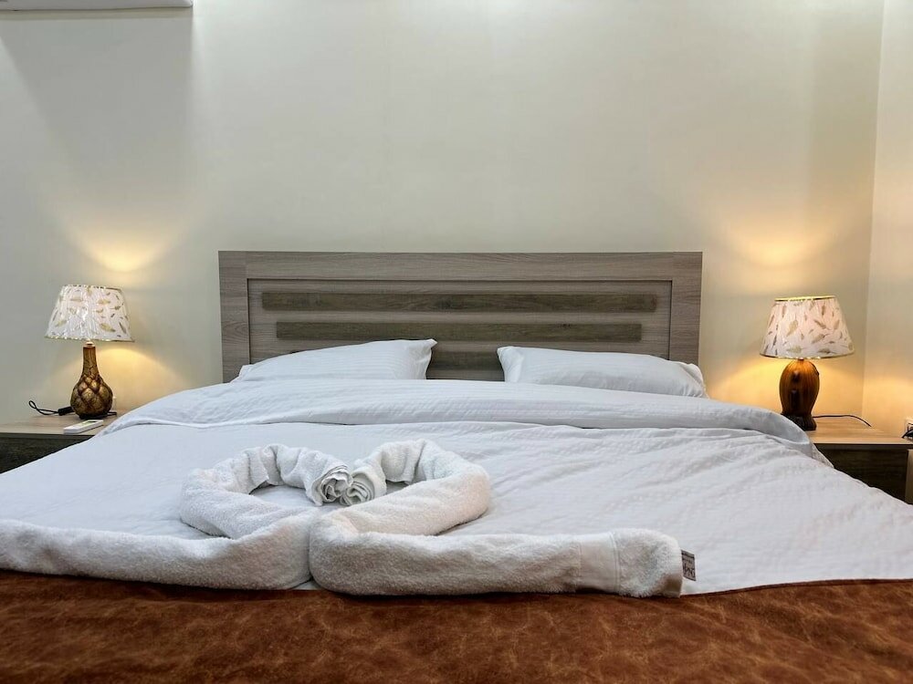 Фото Jerash Apart Hotel