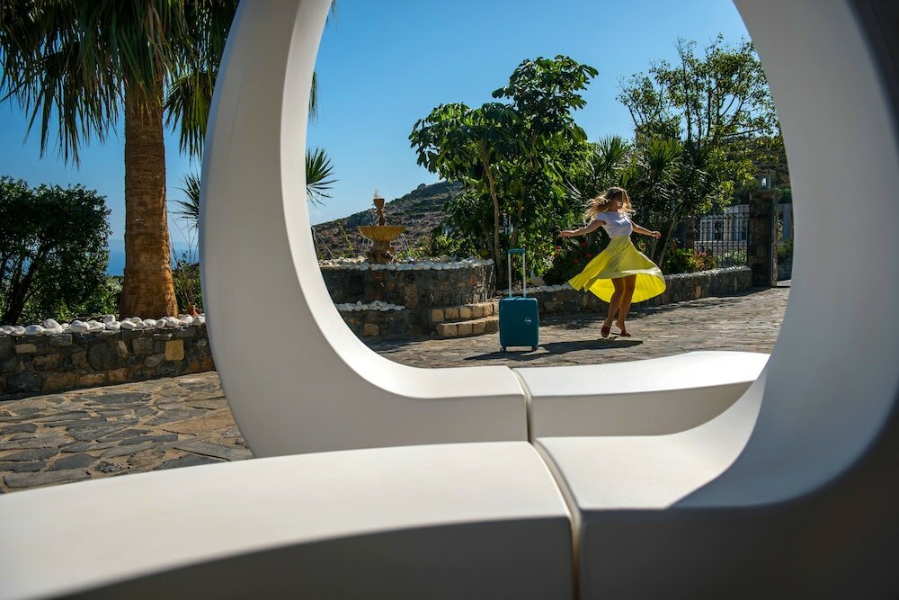 Фото Happy Cretan Suites