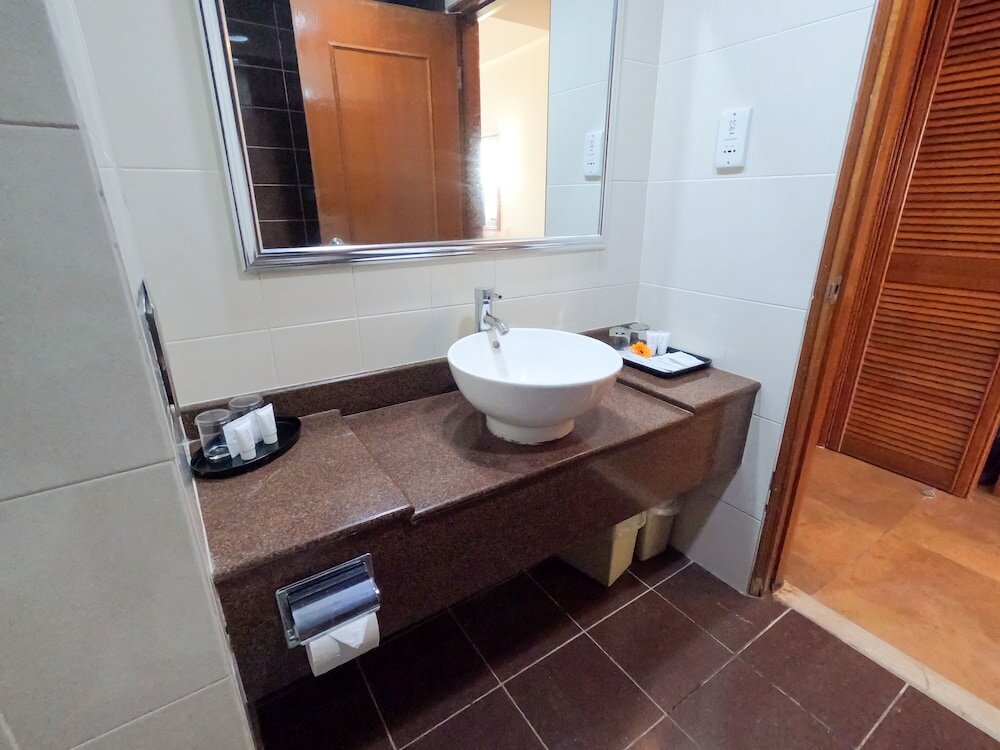 Фото Hotel Sandakan