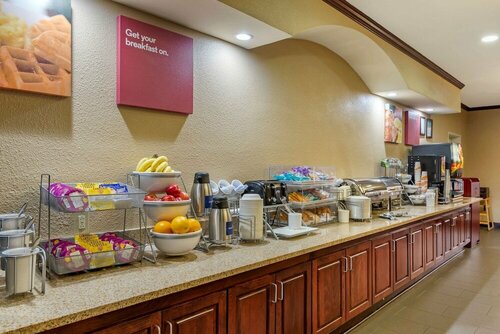 Гостиница Comfort Suites Montgomery East Monticello Dr в Монтгомери