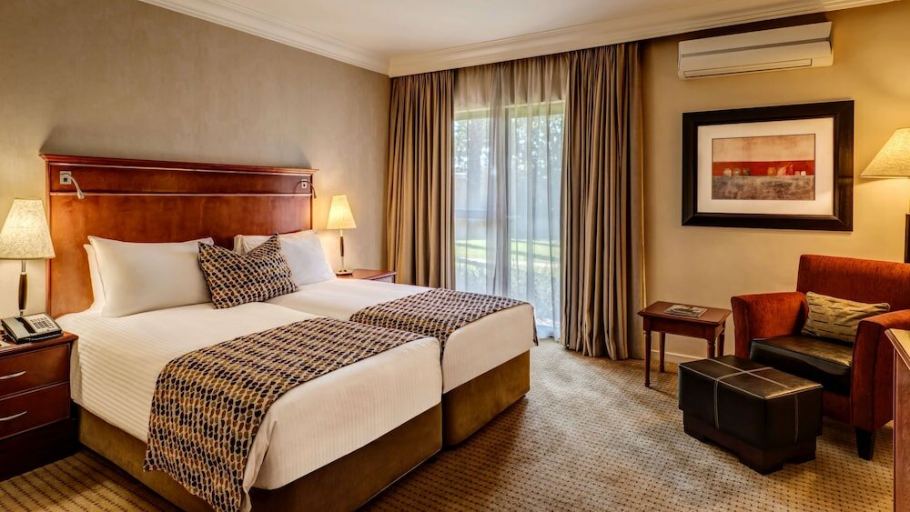 Фото Southern Sun Katherine Street