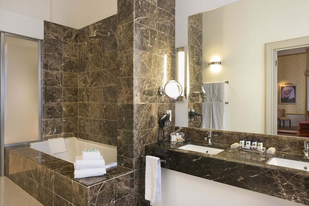 Фото Hotel Dukes' Palace