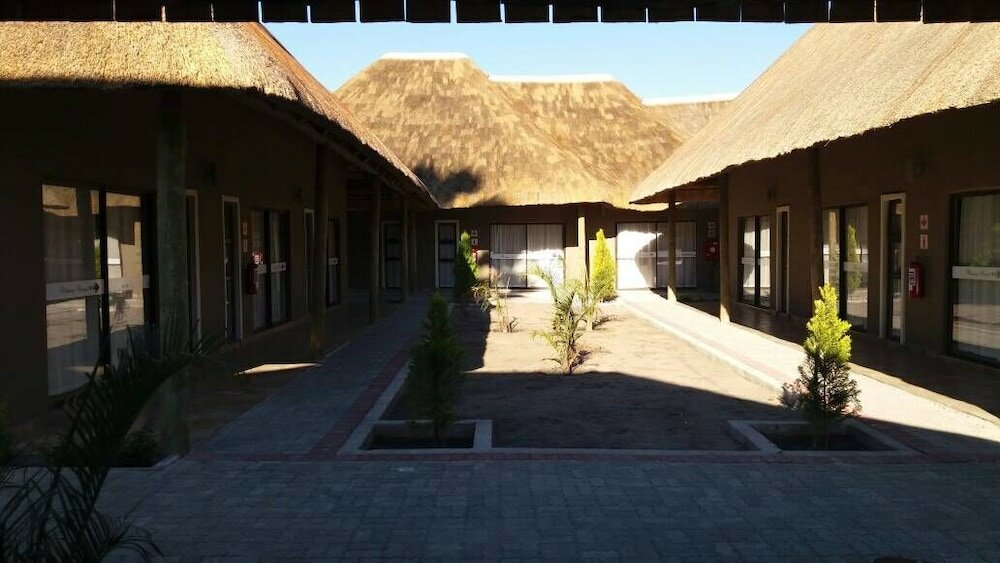 Фото Makgovango Luxury Inn
